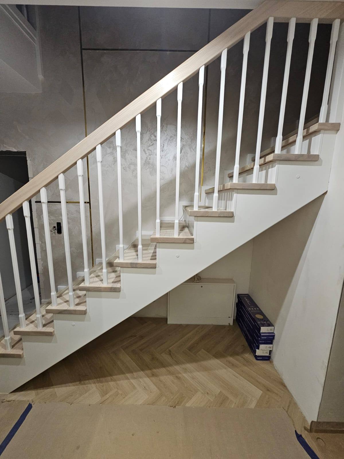 SCHODY DREWNIANE JORDANÓW