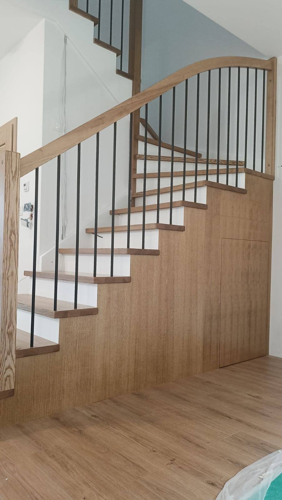 SCHODY DREWNIANE WROCŁAW