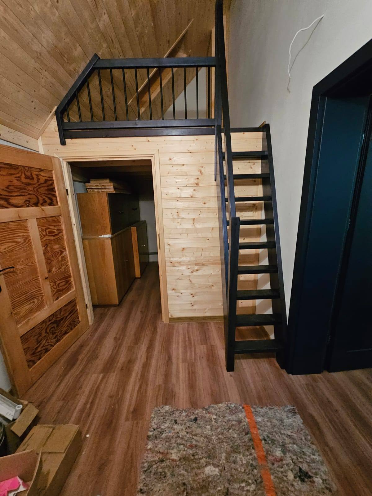 SCHODY DREWNIANE STRONIE ŚLĄSKIE